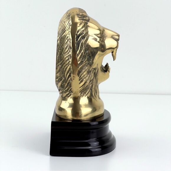 VINTAGE BRASS LION HEAD BOOKEND Heavy SET 7.5” Tall Made In KOREA 1994 - Picture 2 of 10